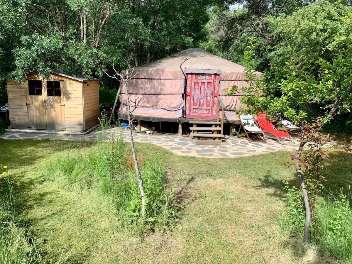 La Yurta De Gaia Villa San Lorenzo de El Escorial Exteriör bild
