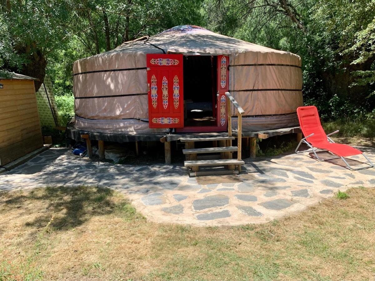 La Yurta De Gaia Villa San Lorenzo de El Escorial Exteriör bild